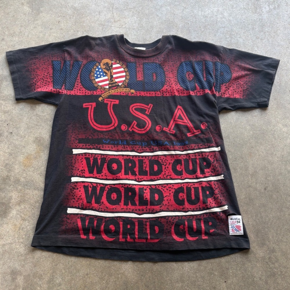 Vintage 1994 USA World Cup AOP tee Size XL